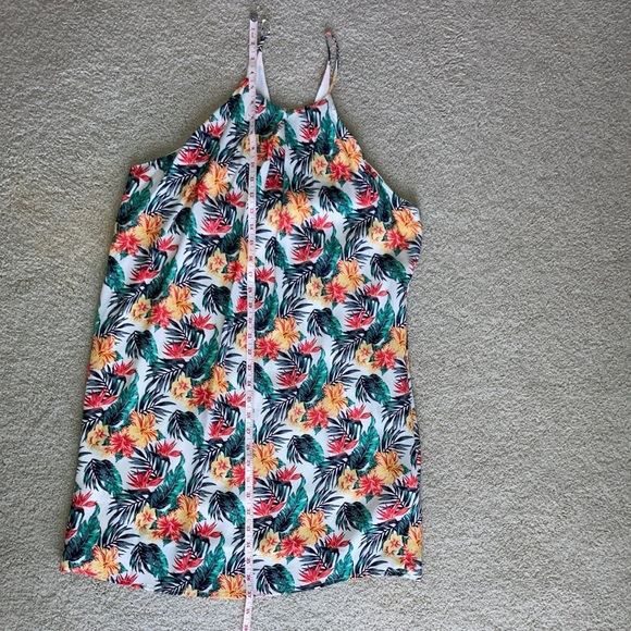 LUCYLOVE Floral Dress - Large - Picture 6 of 11